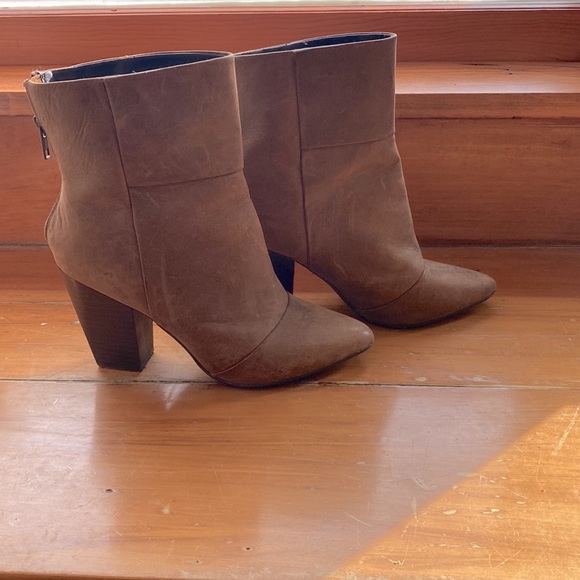 Kelsi Dagger Brooklyn heeled boots - Picture 5 of 5